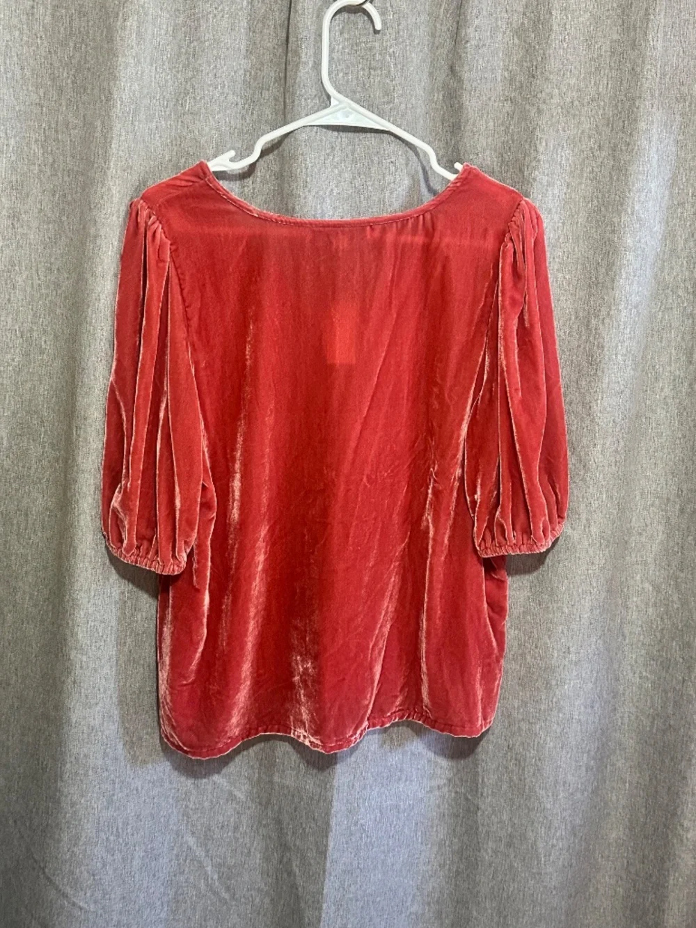 LOFT Rose Pink Velvet V-Neck Puff Sleeve Blouse NWT Medium
